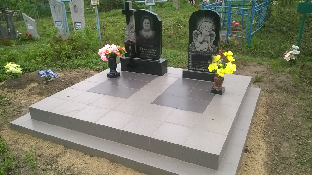 Эконом памятник горизонтальный Волна Достопримечательности купить памятник на могилу в ростове на дону
